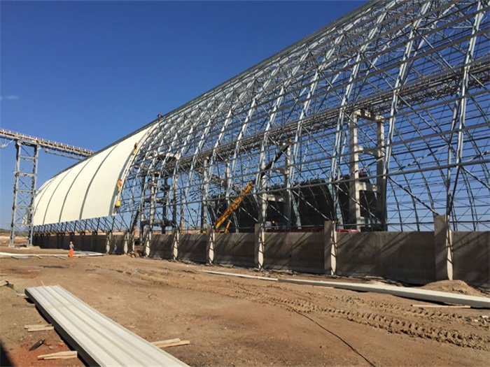 调兵山钢结构厂房